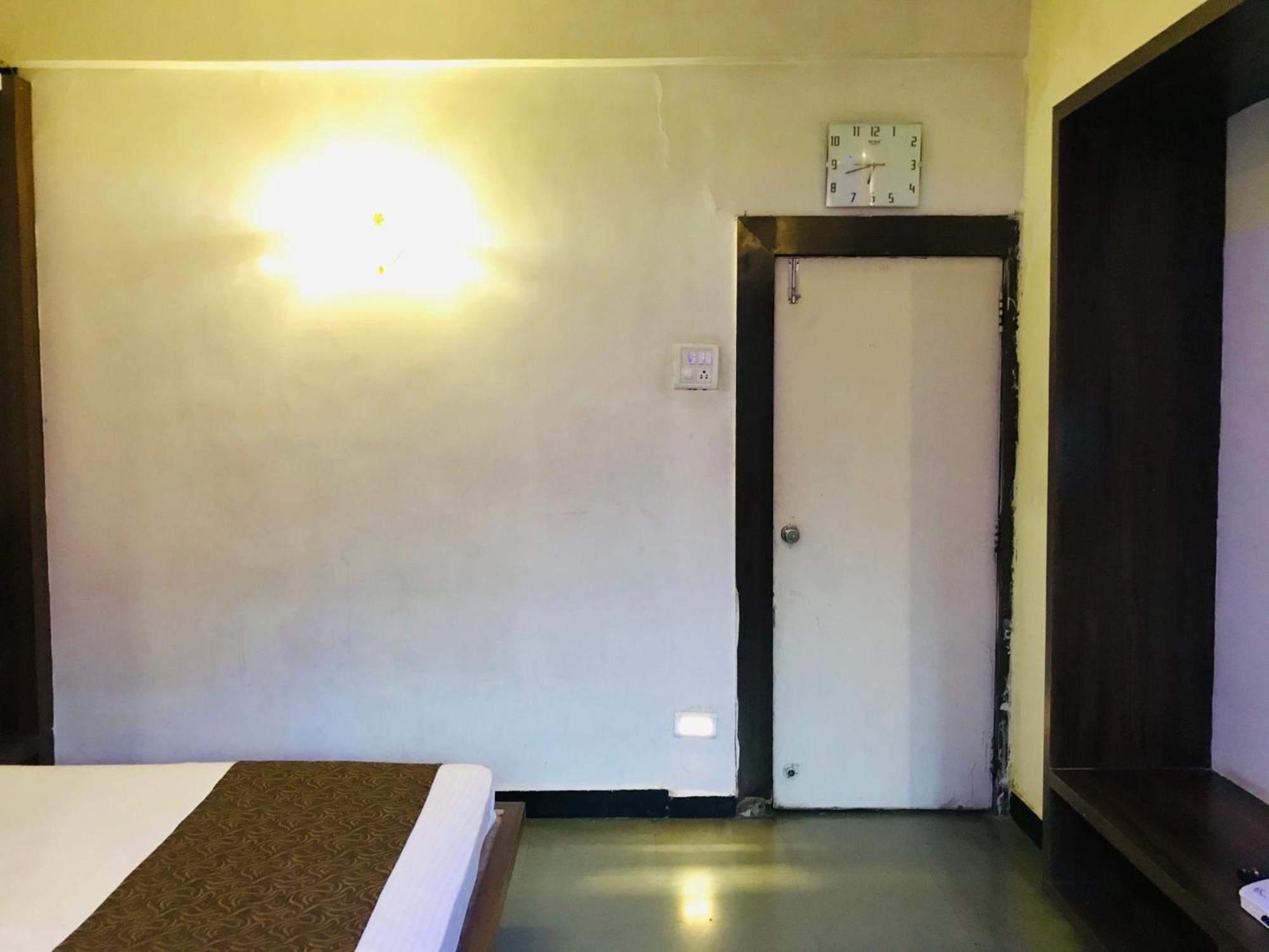 Liva Rooms Nashik Exterior foto