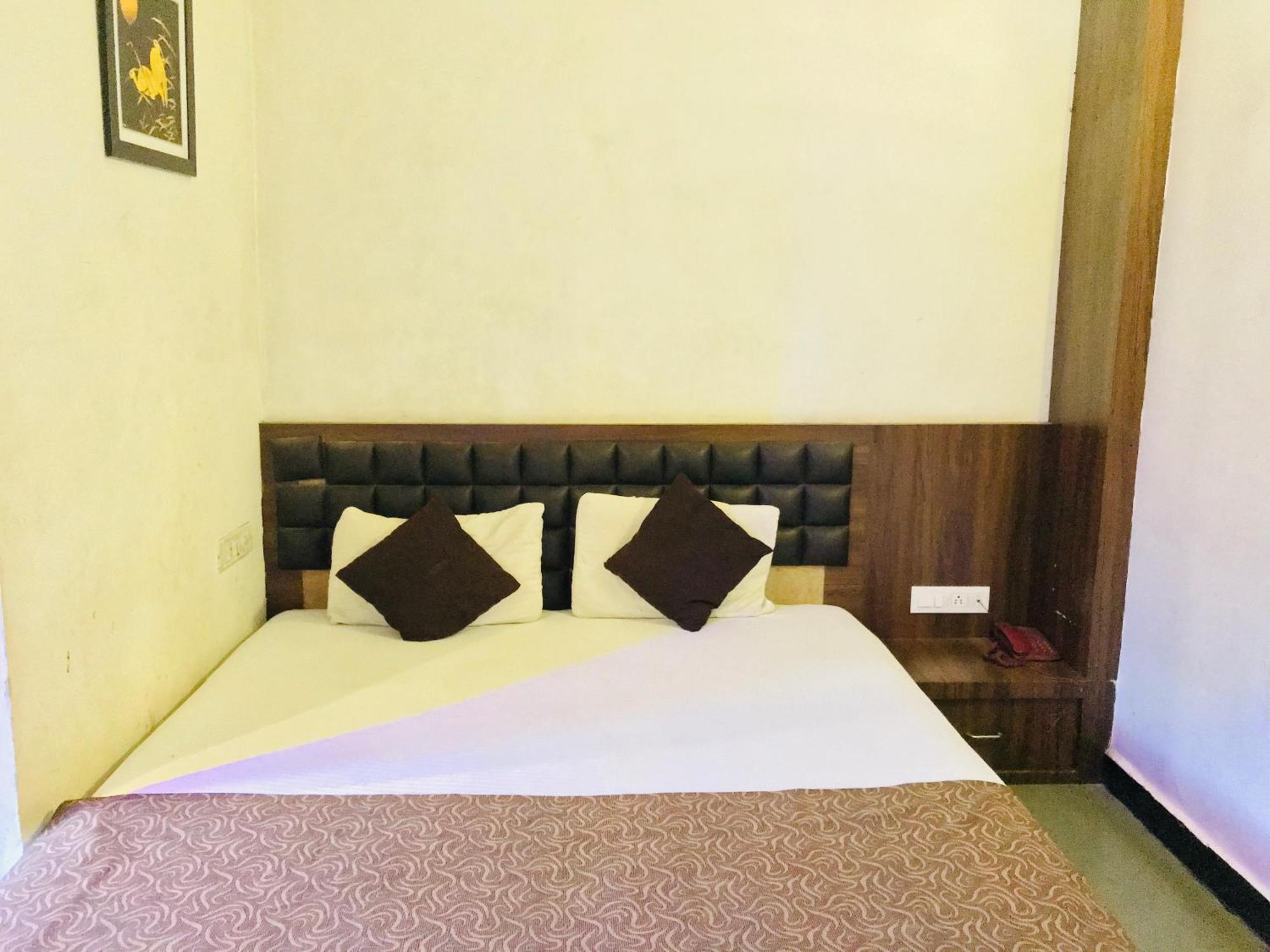 Liva Rooms Nashik Exterior foto